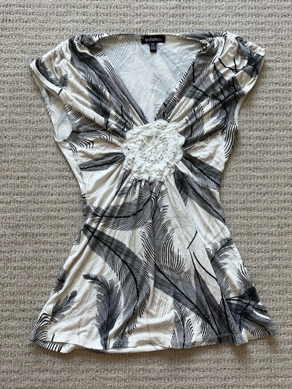 Vintage Le Chateau flowy vneck top